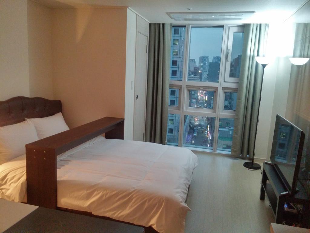 Guesthouse Myeongdong Seoul Exterior photo